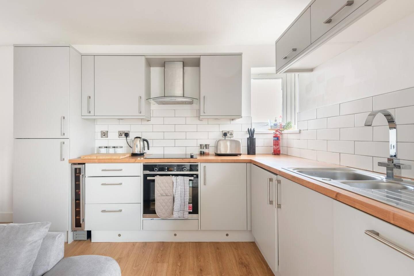 Luxurious 3-Bed Penthouse In Sheffield Apartment Handsworth Exterior foto