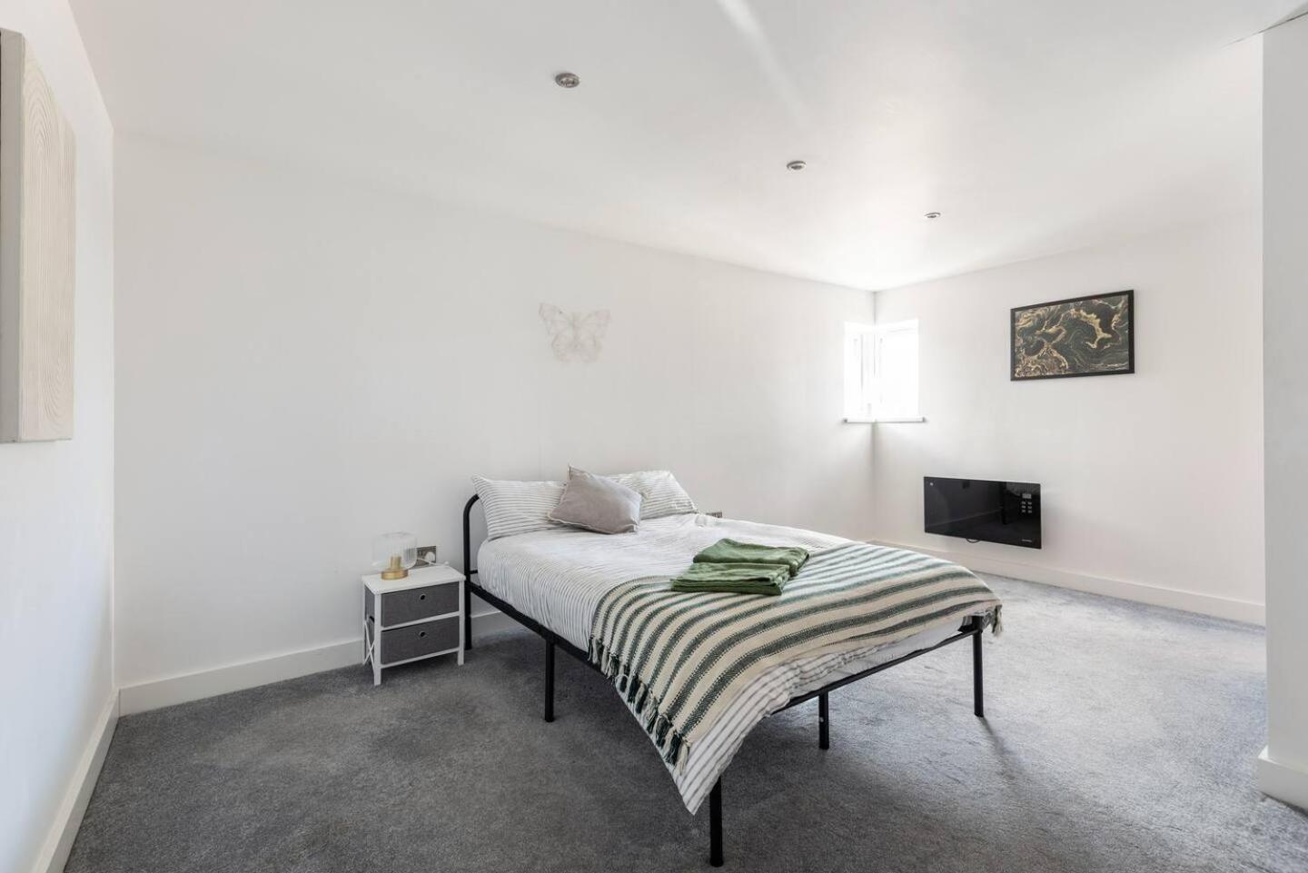 Luxurious 3-Bed Penthouse In Sheffield Apartment Handsworth Exterior foto