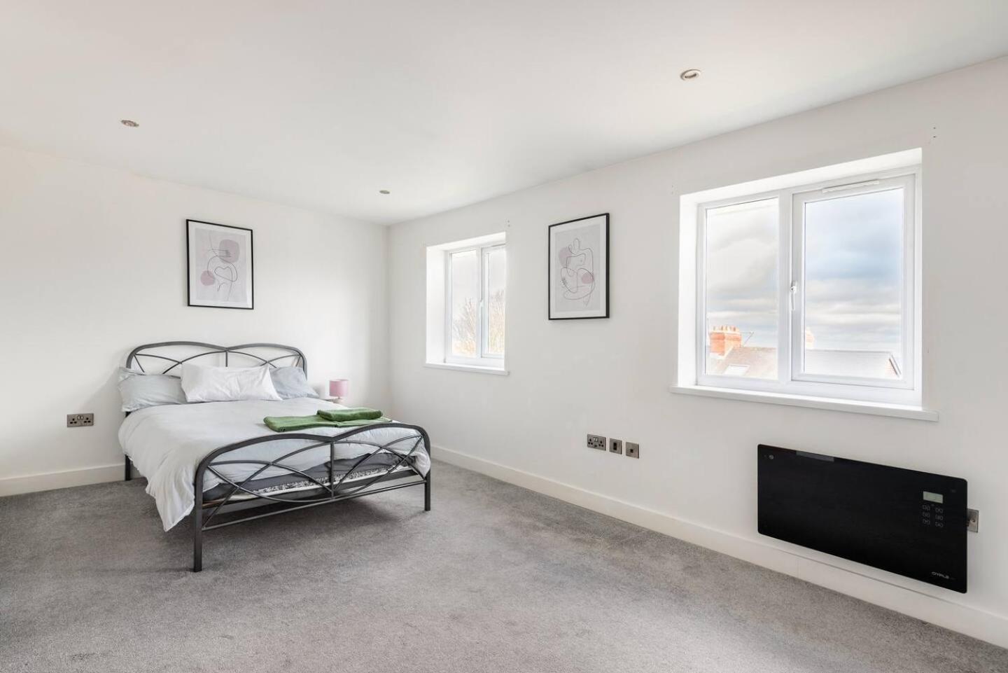 Luxurious 3-Bed Penthouse In Sheffield Apartment Handsworth Exterior foto